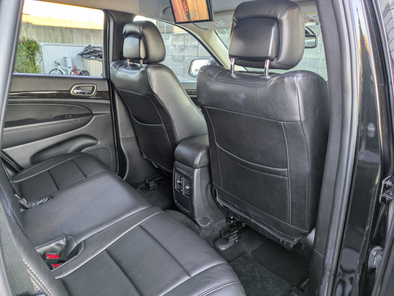 ジープ グランドチェロキー 中古車