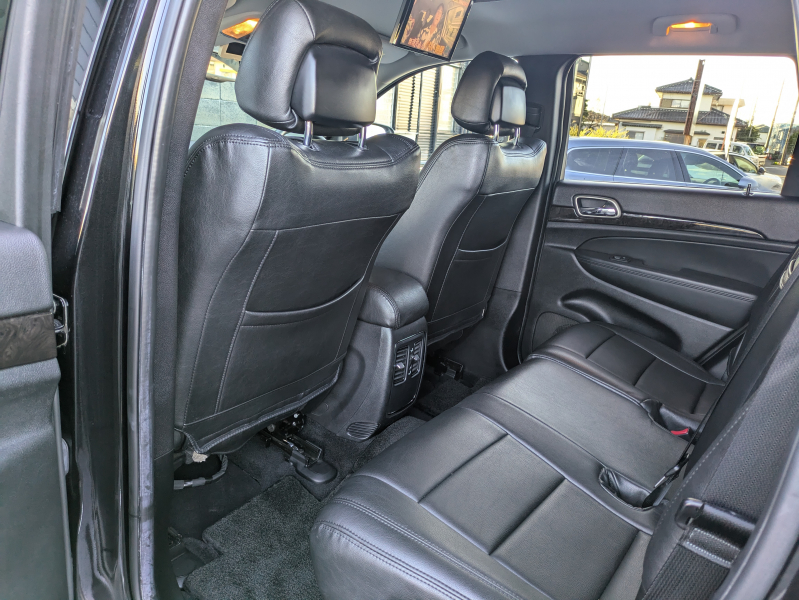 ジープ グランドチェロキー 中古車