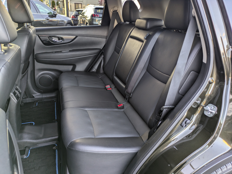 日産 エクストレイル 中古車