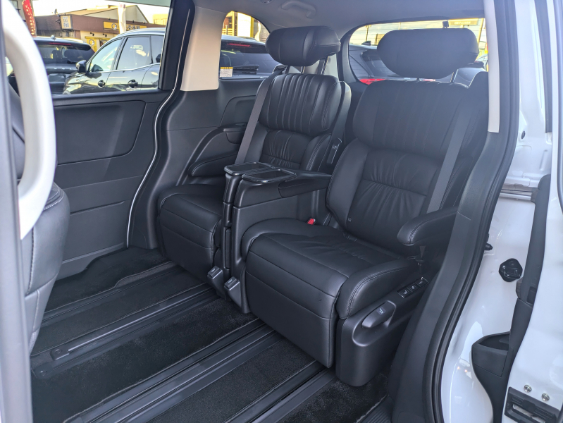 ホンダ オデッセイ 中古車