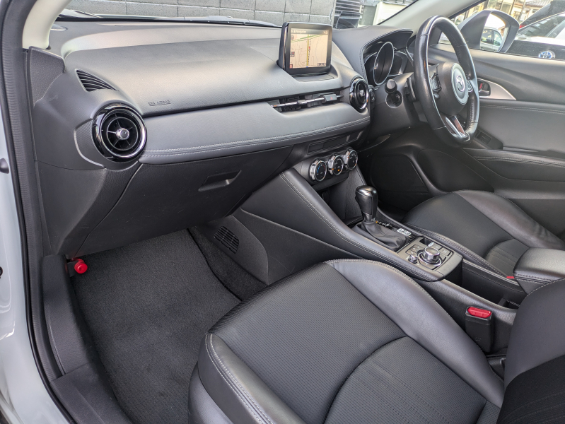 マツダ CX-3 中古車