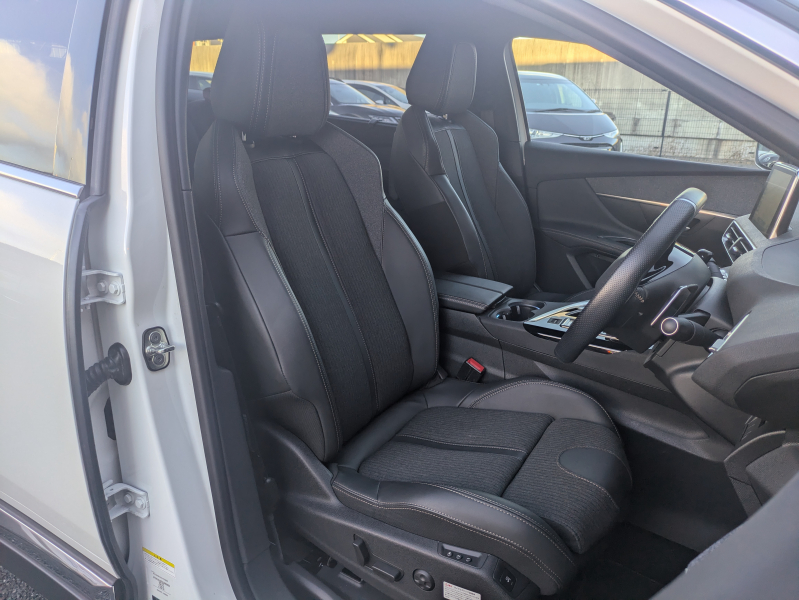 プジョー 5008 中古車