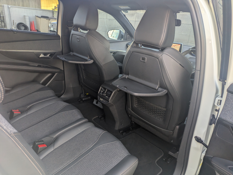 プジョー 5008 中古車