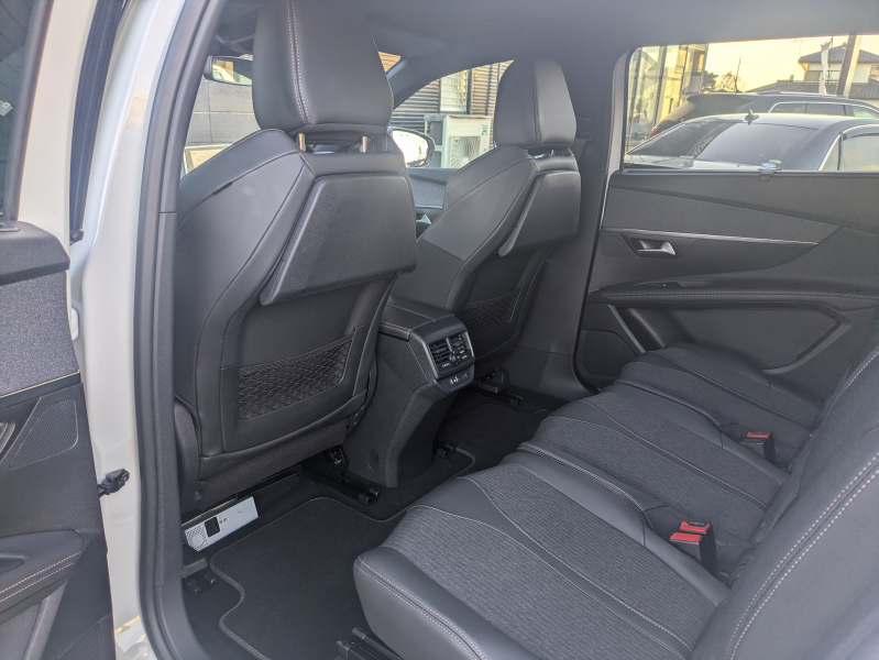 プジョー 5008 中古車