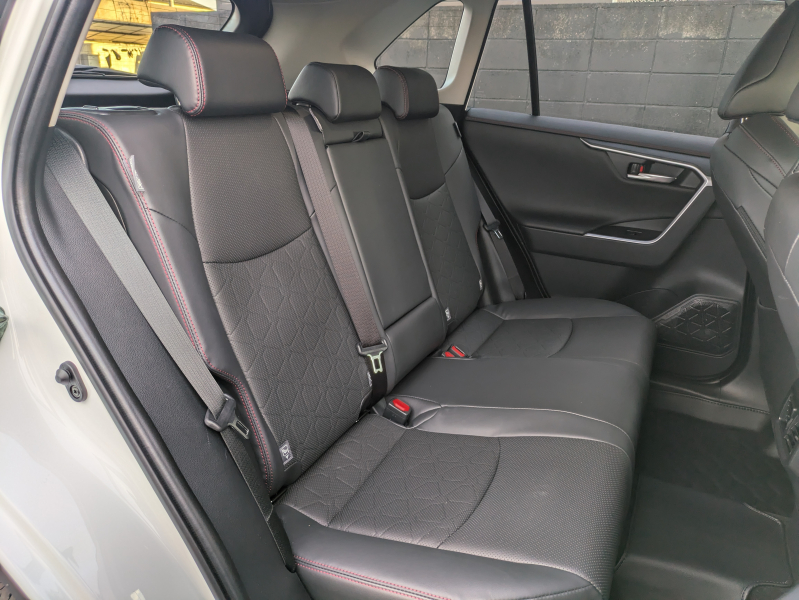 トヨタ RAV4 中古車