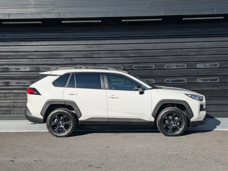 トヨタ RAV4 中古車