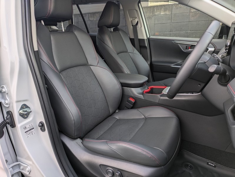 トヨタ RAV4 中古車