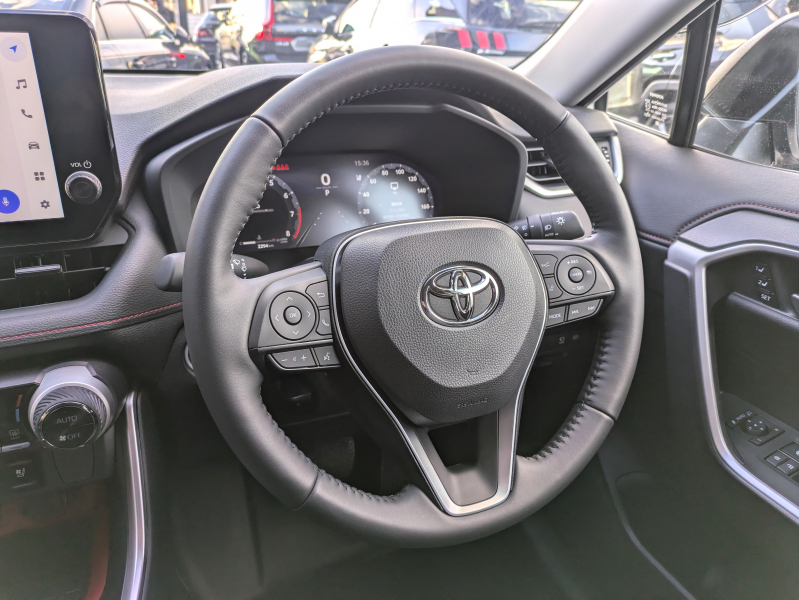 トヨタ RAV4 中古車