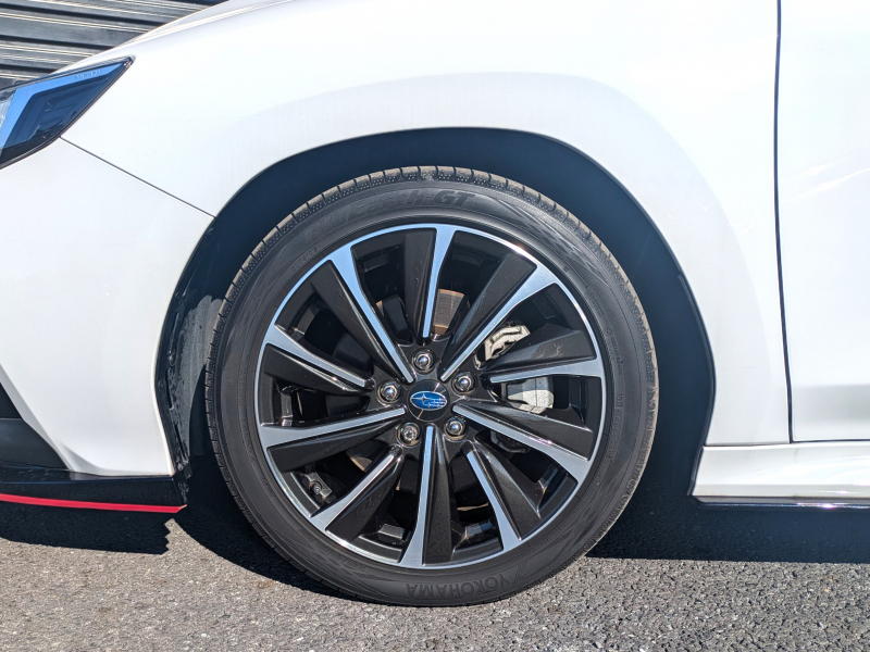 スバル レヴォーグ 中古車