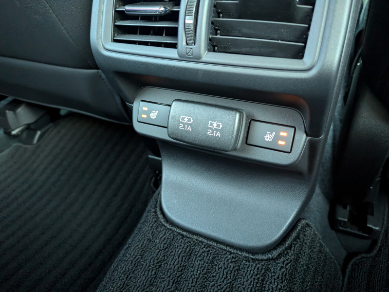 スバル レヴォーグ 中古車