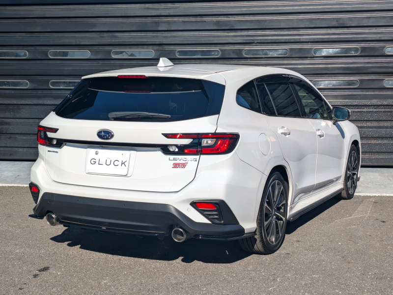 スバル レヴォーグ 中古車