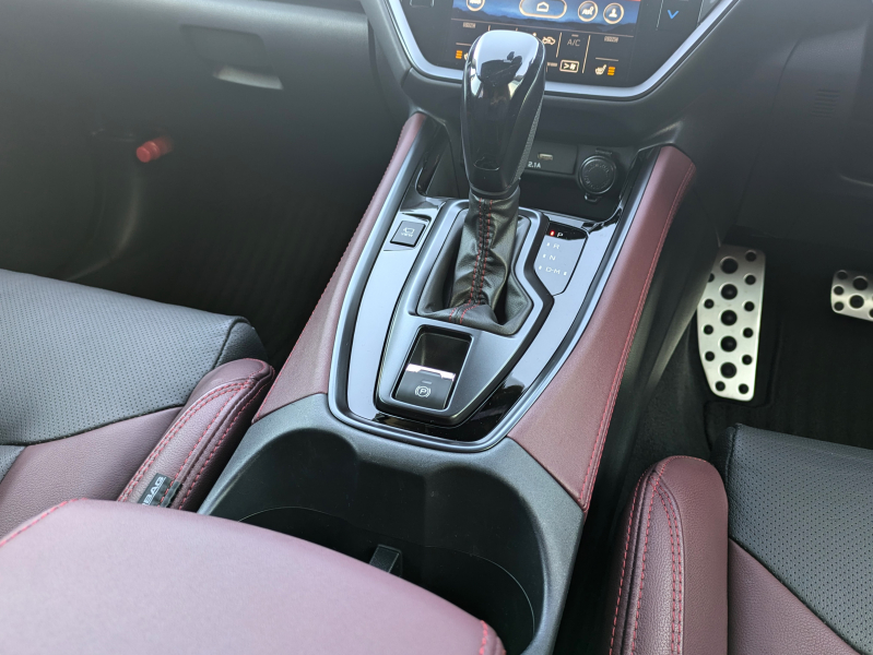 スバル レヴォーグ 中古車