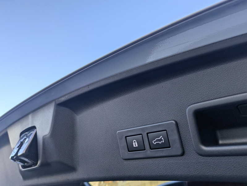 スバル レヴォーグ 中古車