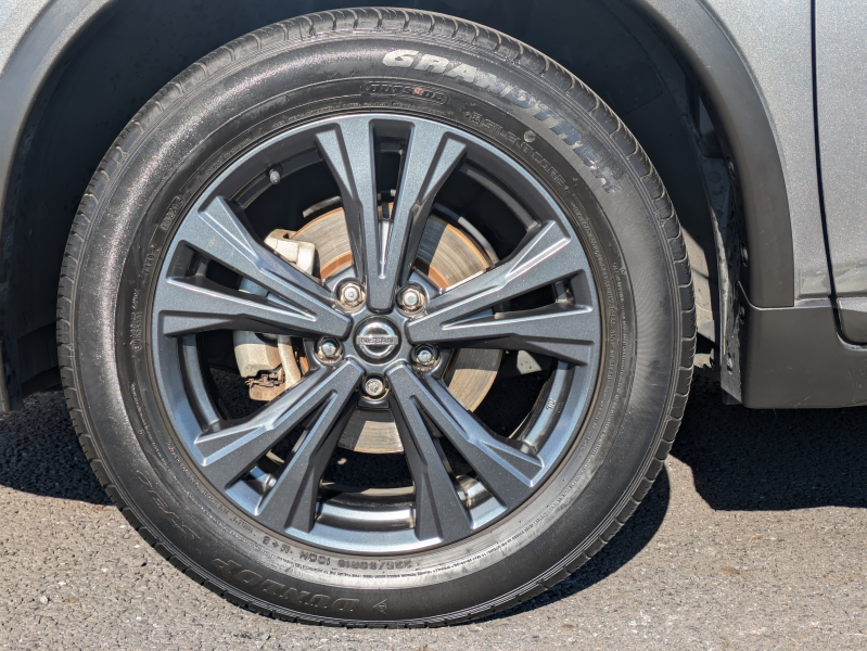 日産 エクストレイル 中古車