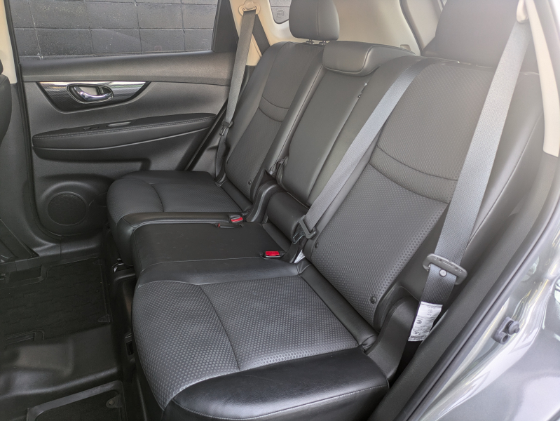 日産 エクストレイル 中古車