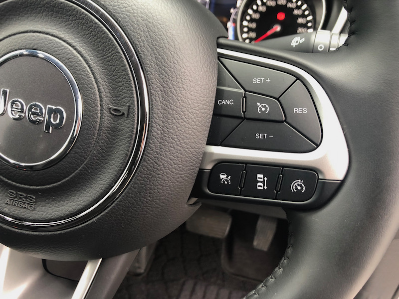 ジープ コンパス 中古車