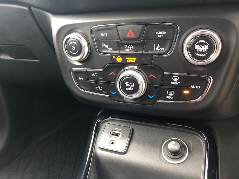 ジープ コンパス 中古車