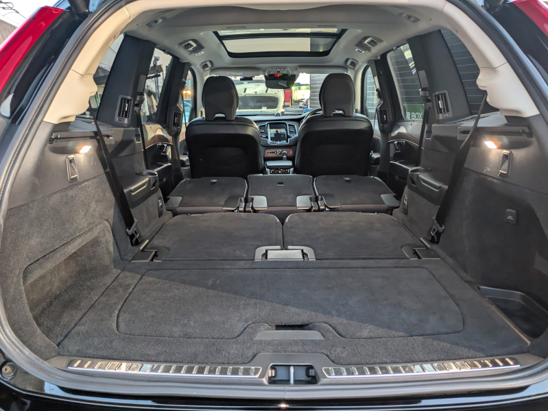 ボルボ XC90 中古車