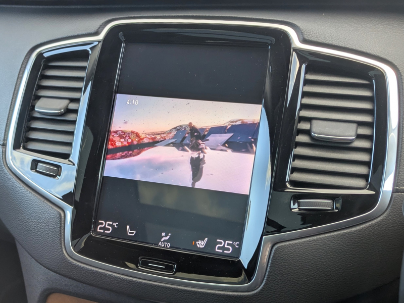ボルボ XC90 中古車