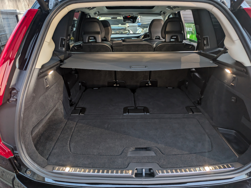 ボルボ XC90 中古車
