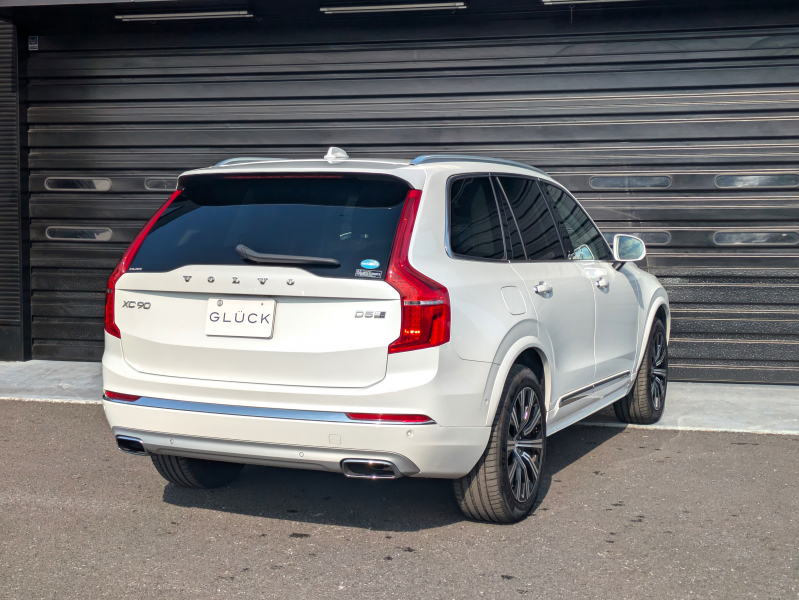 ボルボ XC90 中古車