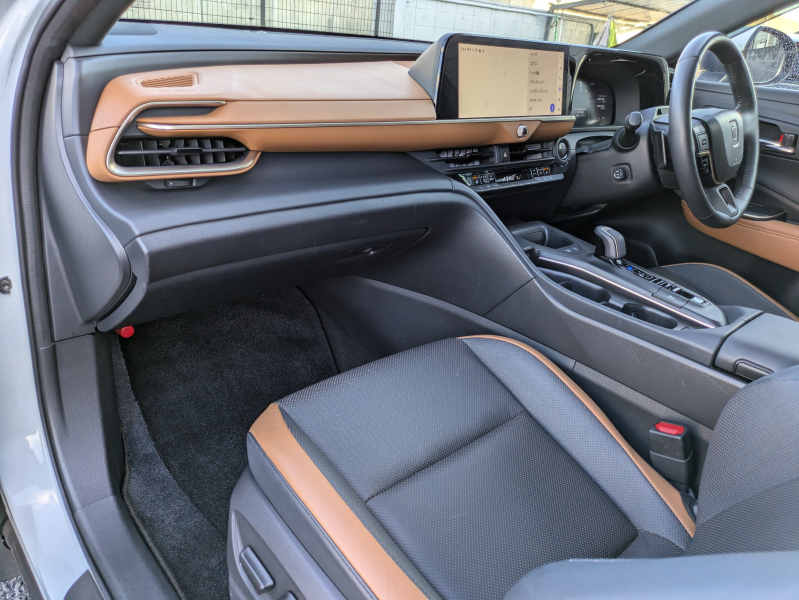 トヨタ クラウン クロスオーバー 中古車