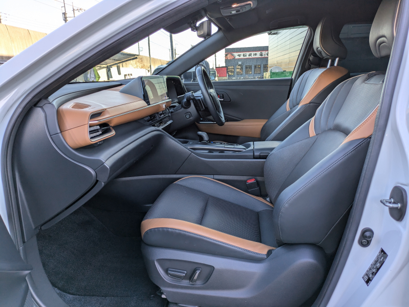 トヨタ クラウン クロスオーバー 中古車