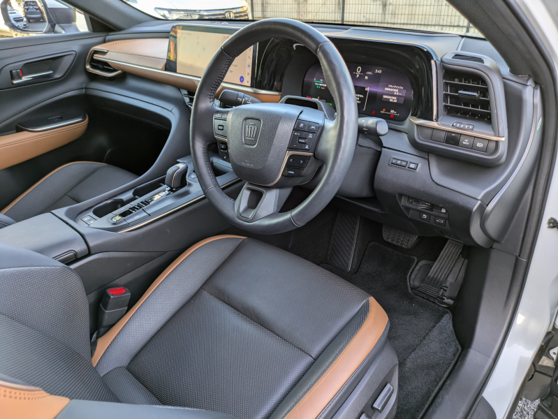 トヨタ クラウン クロスオーバー 中古車