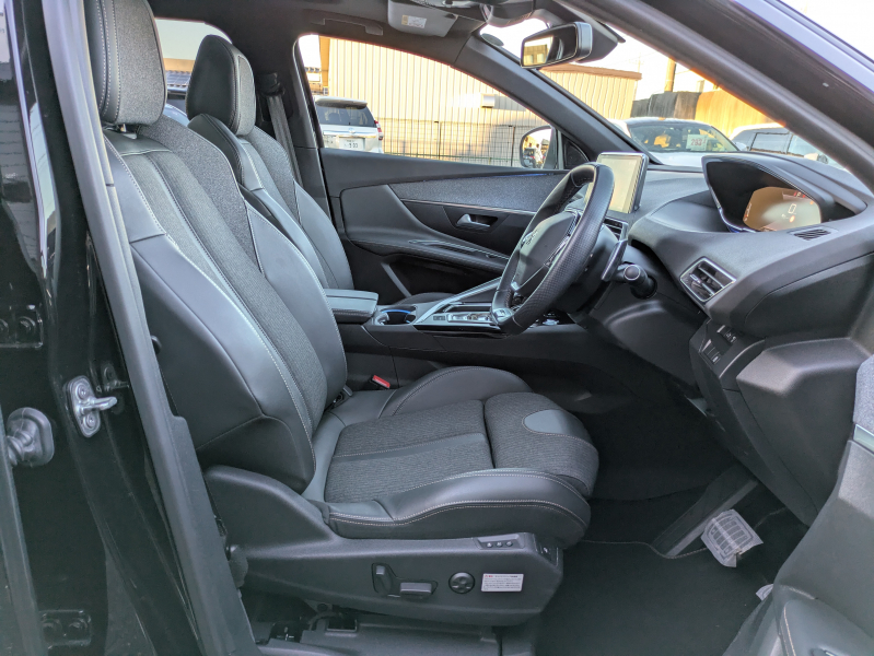 プジョー 3008 中古車