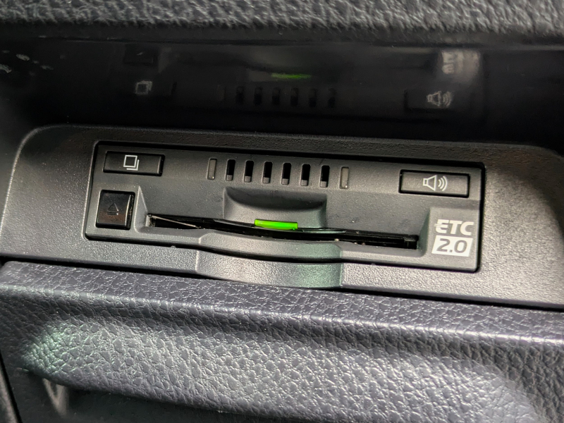 トヨタ エスクァイア 中古車