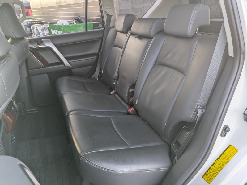 トヨタ ランドクルーザープラド 中古車