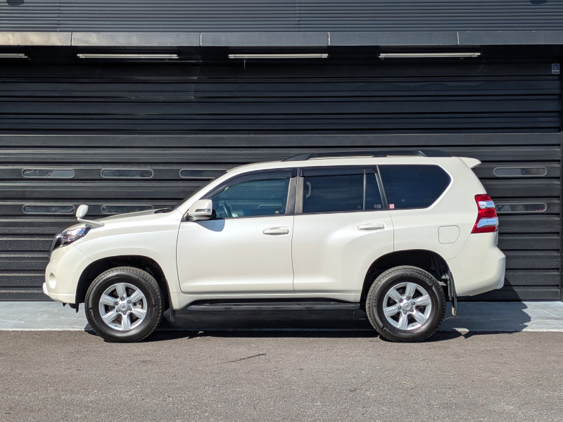 トヨタ ランドクルーザープラド 中古車