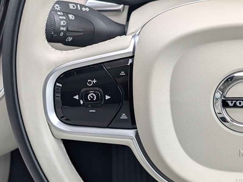 ボルボ XC60 中古車