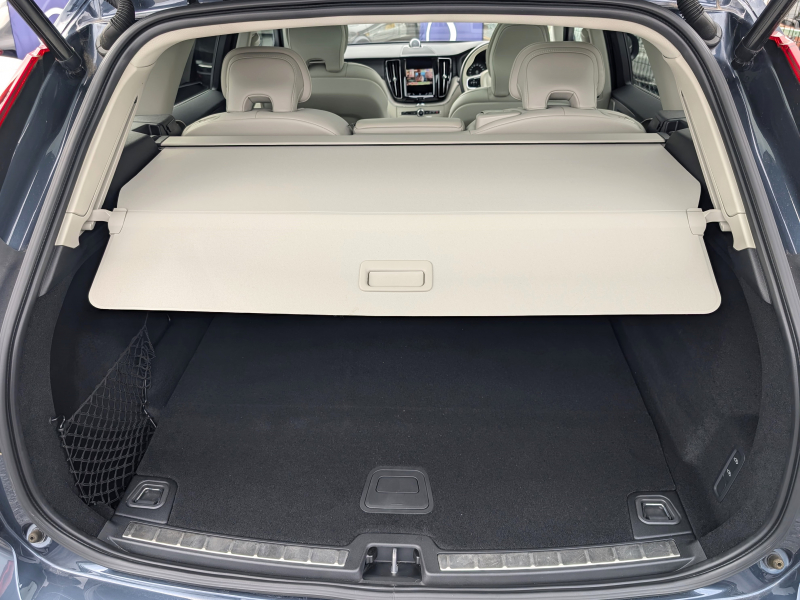 ボルボ XC60 中古車