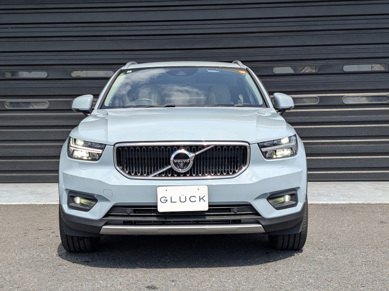 ボルボ XC40 中古車