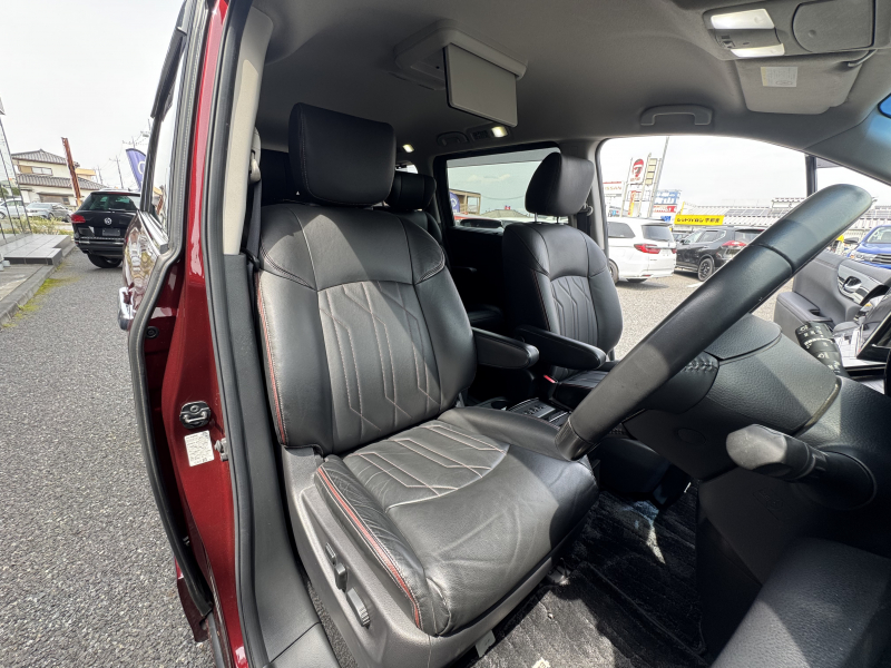 日産 エルグランド 中古車