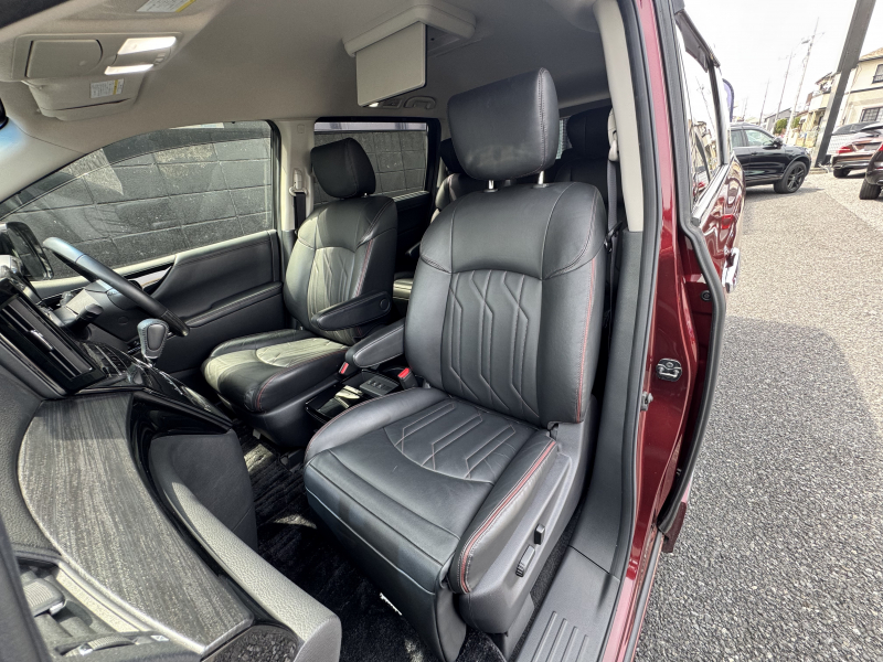 日産 エルグランド 中古車