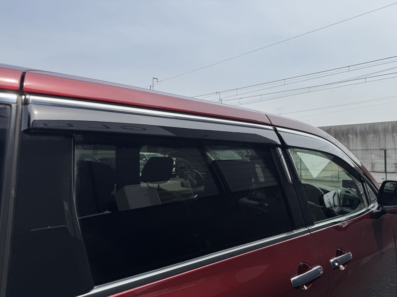 日産 エルグランド 中古車