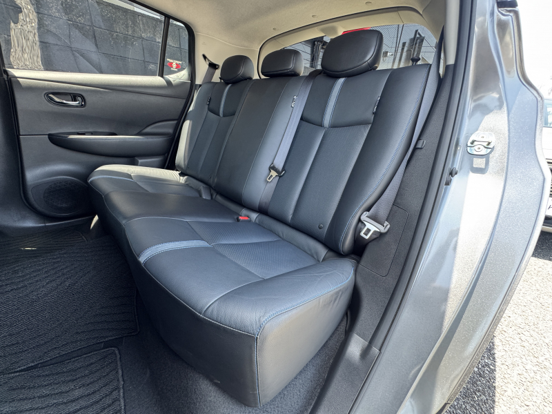 日産 リーフ 中古車