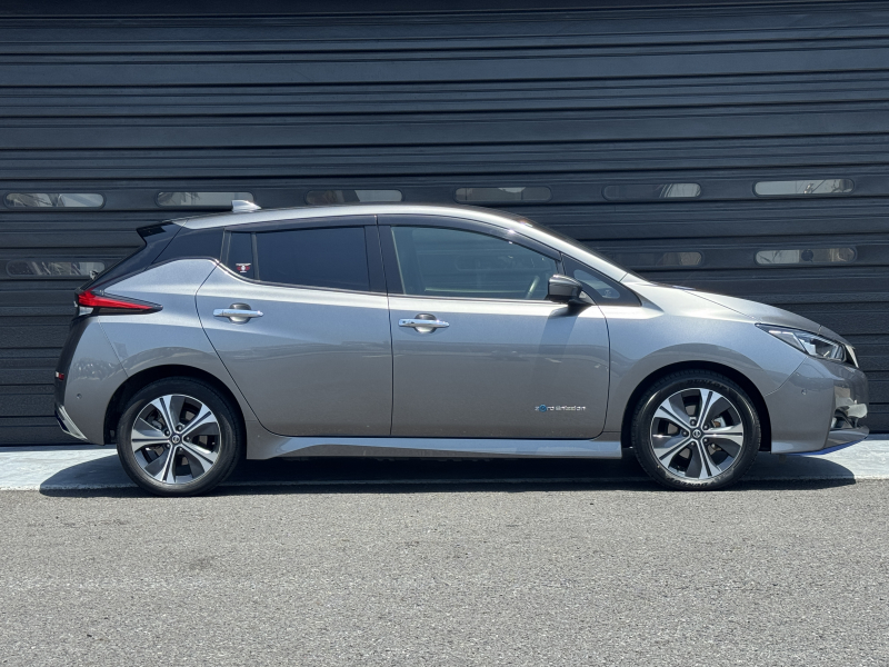 日産 リーフ 中古車