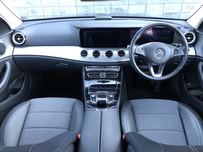 メルセデスベンツ Eクラス 中古車