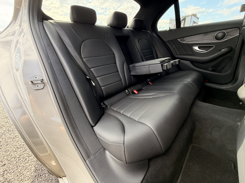 メルセデスベンツ Cクラス 中古車