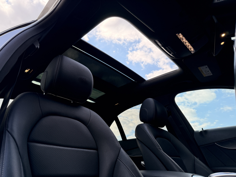 メルセデスベンツ Cクラス 中古車