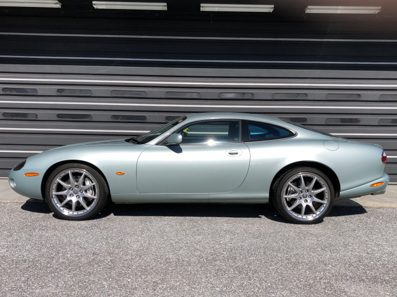 ジャガー XKR100 中古車