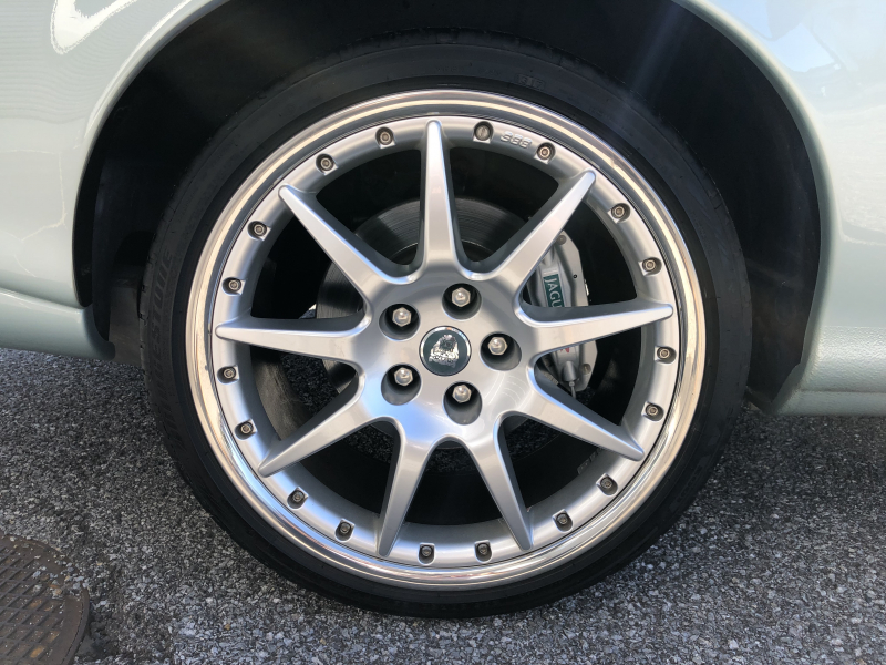 ジャガー XKR100 中古車