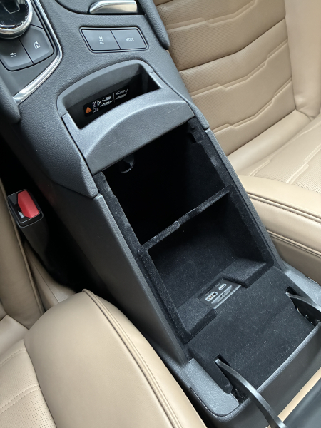 キャデラック XT6 中古車