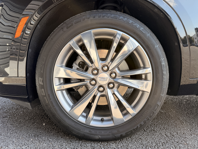 キャデラック XT6 中古車