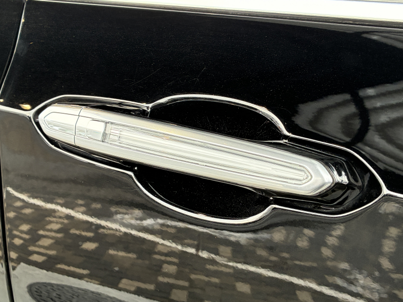 キャデラック XT6 中古車