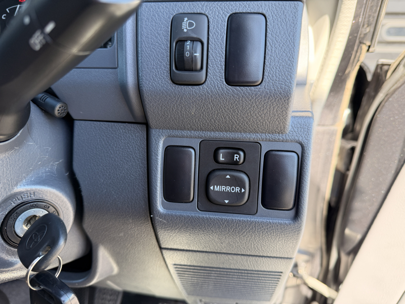 トヨタ ランドクルーザー 中古車