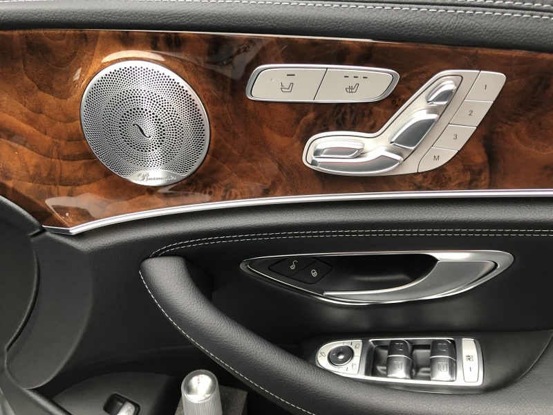 メルセデスベンツ Eクラス 中古車